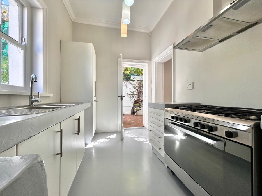 To Let 2 Bedroom Property for Rent in Wynberg Western Cape
